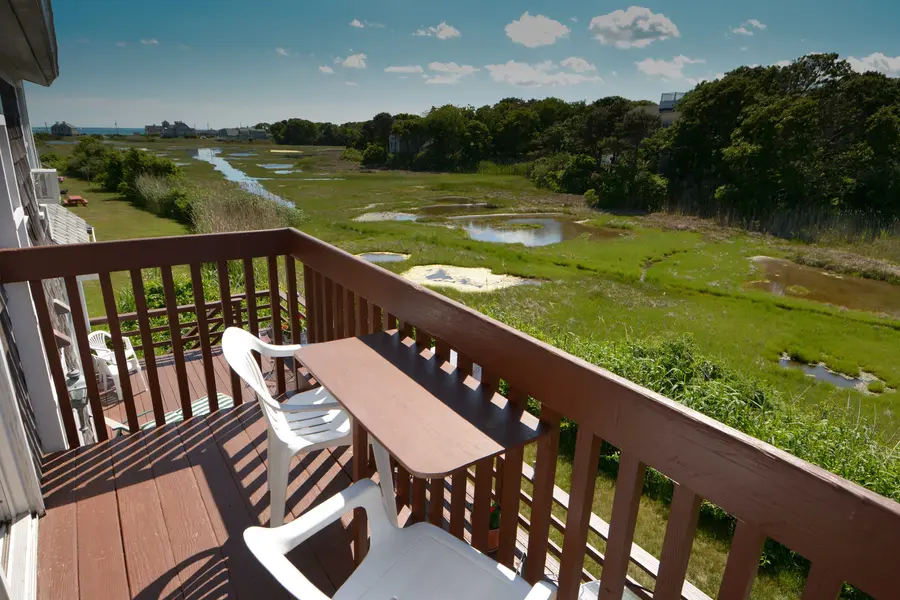 Balcony looking out over the marsh